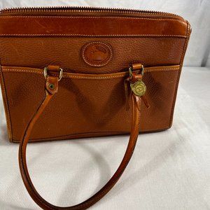 Dooney & Bourke